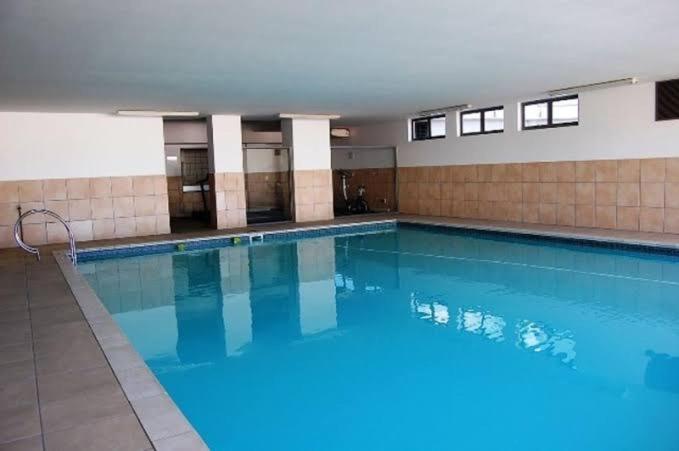 Beachfront Gem / Free Parking / A/c Apartment